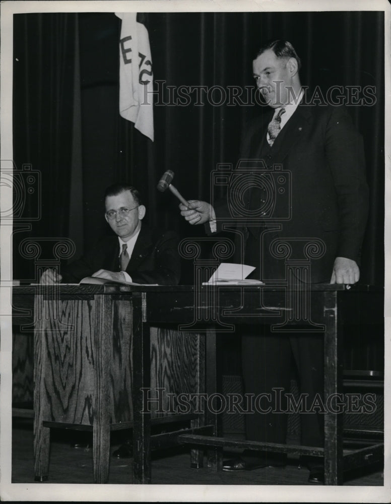 1935 Press Photo Firestone Local meeting, South High, Sunday April 7.