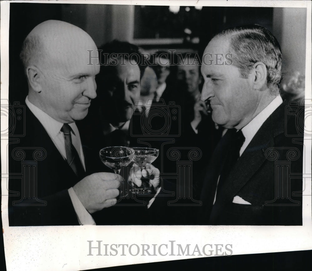1969 Press Photo Vladimir Semenbv(L) USSR & Gerard Smith USA, Strategic Arms mtg