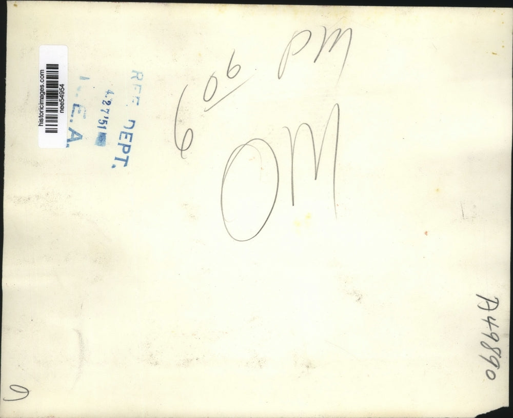 1951 Press Photo Contempt hearing Comm. Sec Charles Sawyer & others, dispute