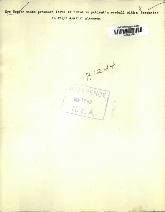 1959 Press Photo Eye Doctor Test pressure of Fluidwoth Tonometer - nee55340