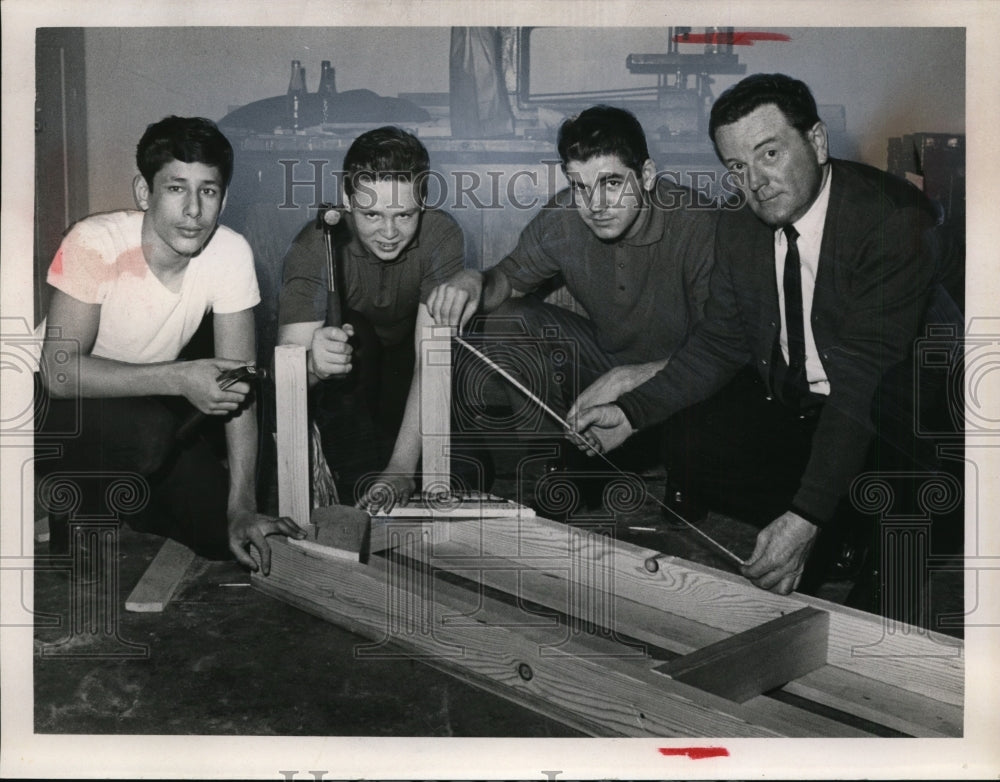 1967 Press Photo West Side Community Fair - nee56463