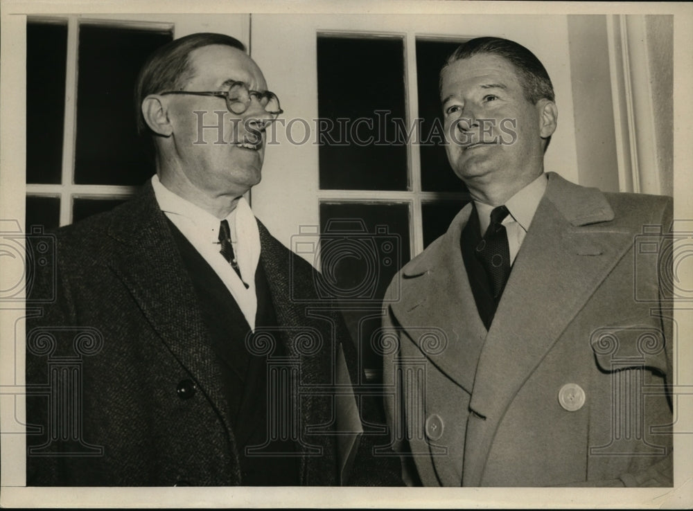 1938 Press Photo John D Biggers With Frank R Wilson Leaving The White House.