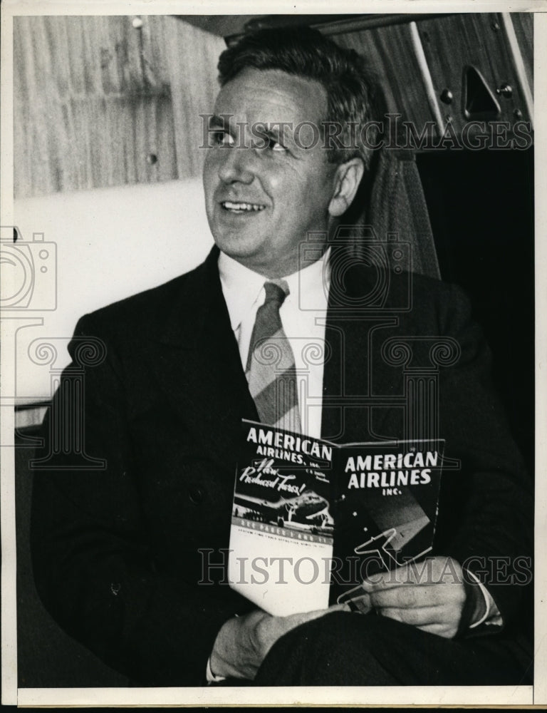 Load image into Gallery viewer, 1937 Press Photo Howard McDowell heads east to aid in search for sister.
