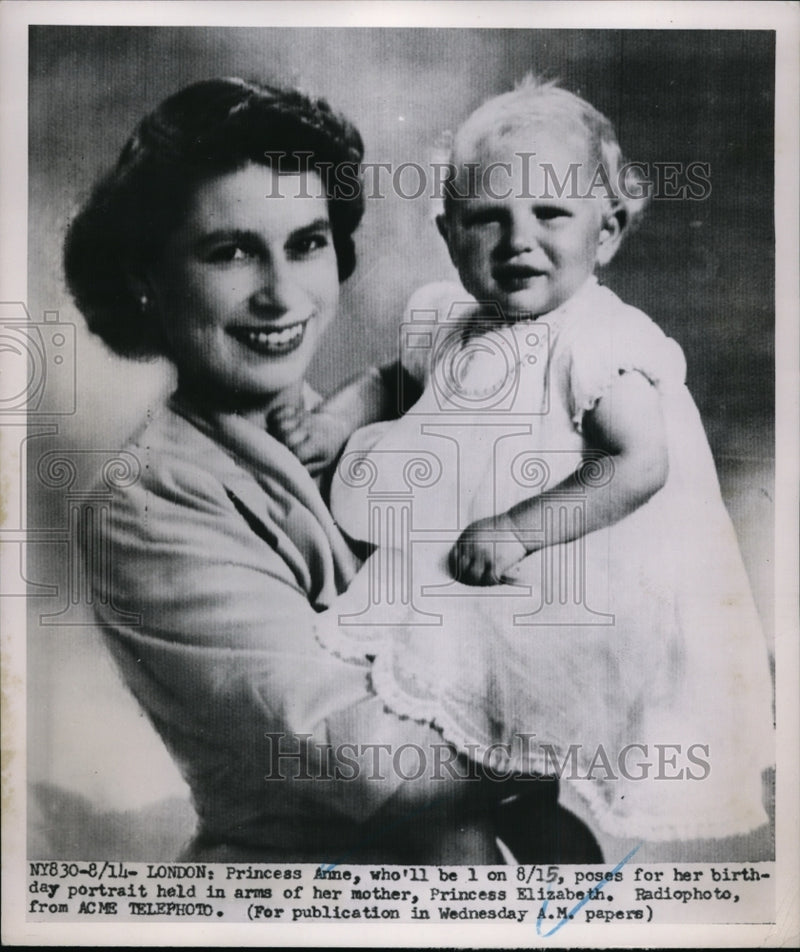 Load image into Gallery viewer, 1941 Press Photo London-Princess Elizabeth and Princess Anne. - nee57229
