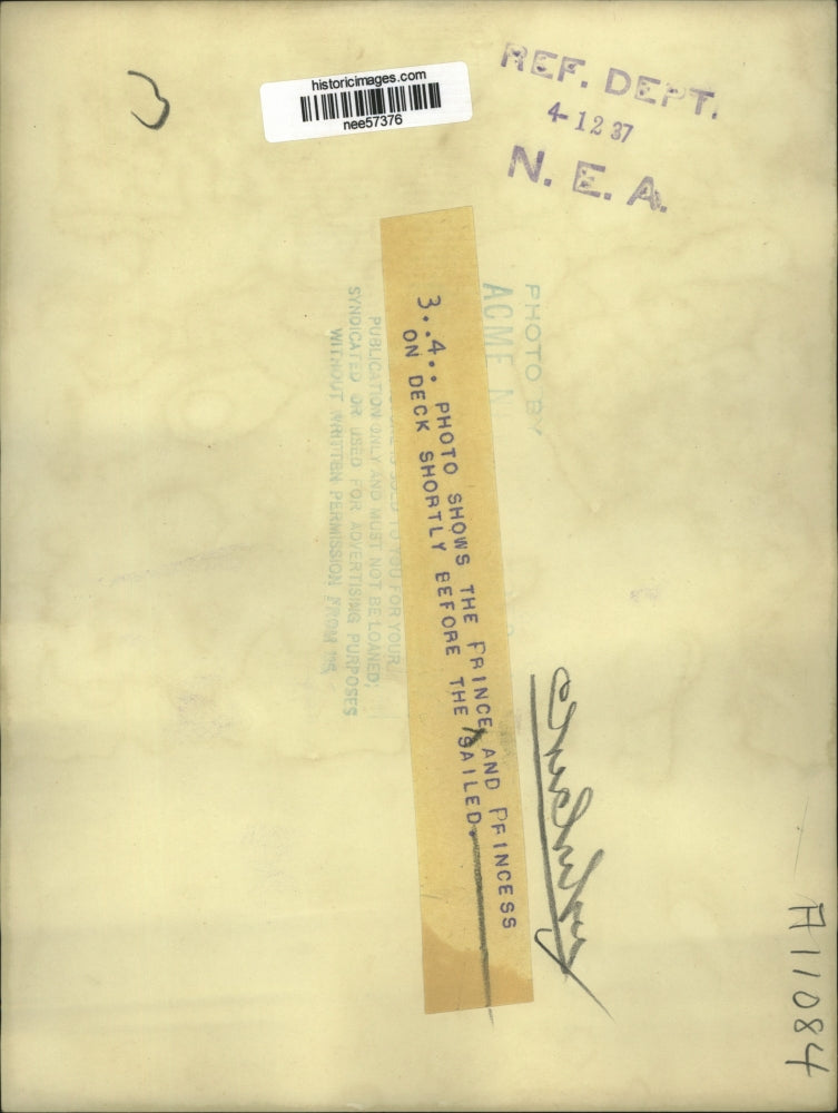 1937 Press Photo Prince and Princess Chichibu shortly before they sailed.