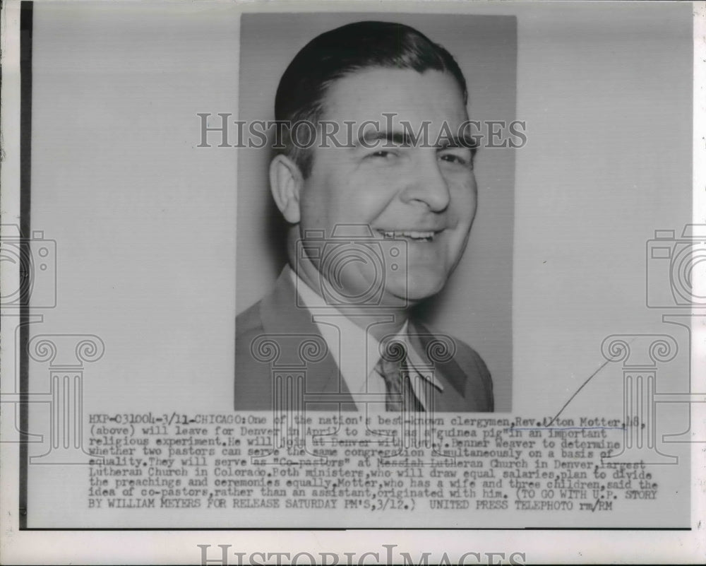 1955 Press Photo Chicago-Rev. Alton Motter will leave for Denver in April.