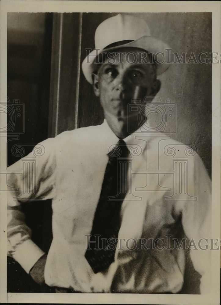 1937 Press Photo Gordon Newman Clubbed wife to death with butt of his shotgun.