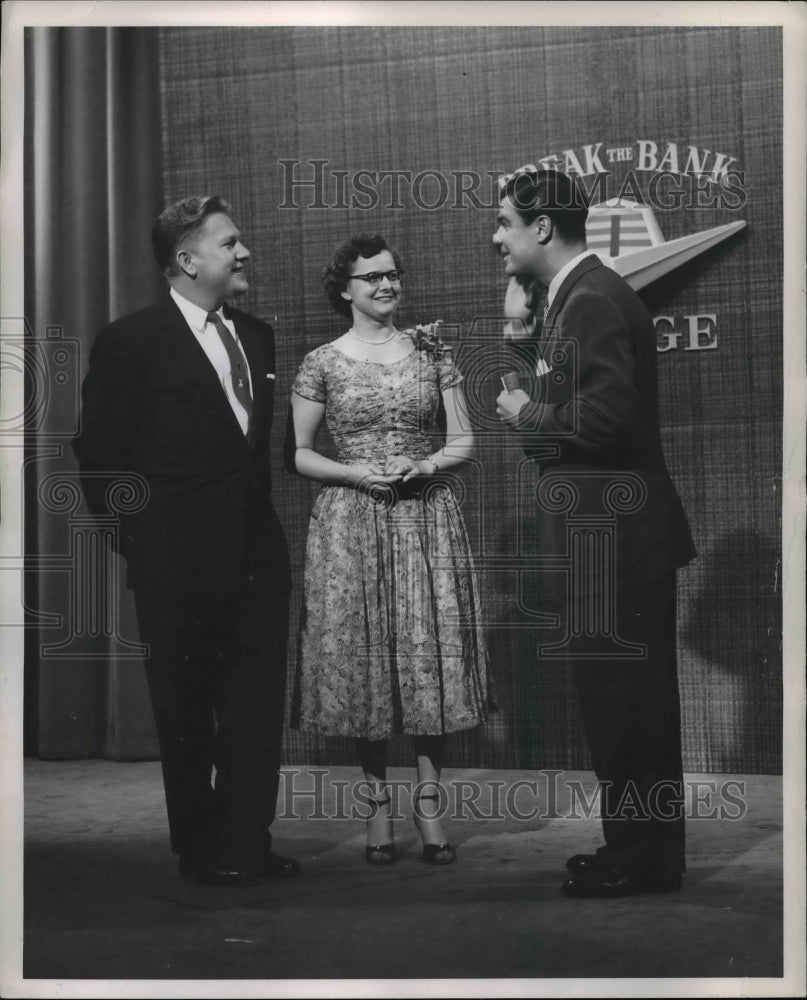1955 Press Photo Mr and Mrs Joseph Janis on the ABC-TV program Break the Bank.