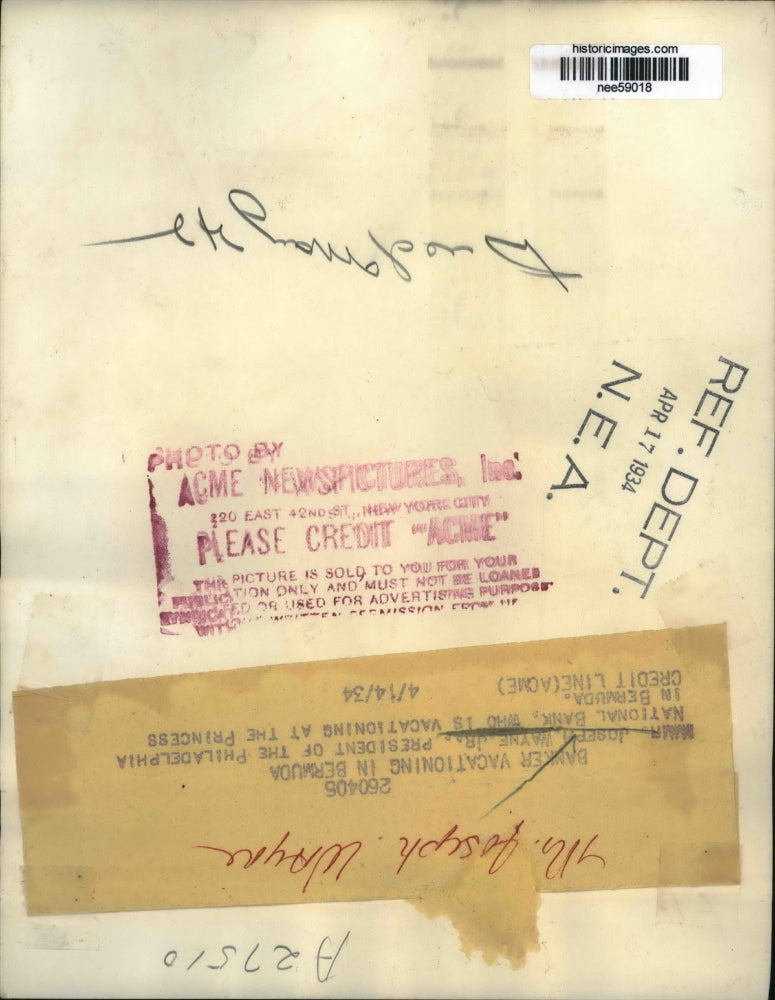 1934 Press Photo Mr Joseph Wayne Jr vacationing in Bermuda - nee59018