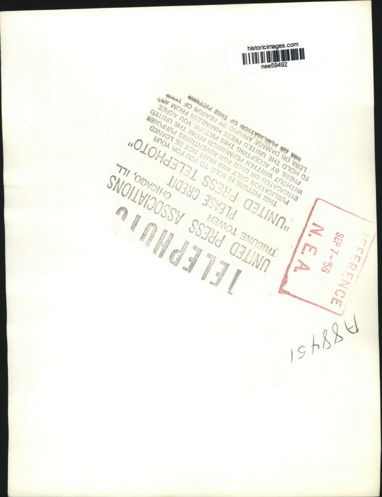 1956 Press Photo Sheriff Frederick R. Sullivan Stands With Thomas F. Donohue