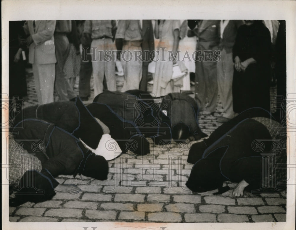 1954 Press Photo Salonika, Greece women from northern Greece - nee59844