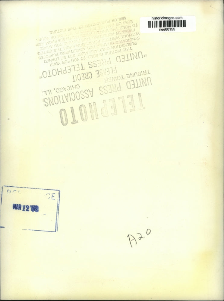 1958 Press Photo Crowds Beneath Mourning Flags at House of Trade Unions, Moscow