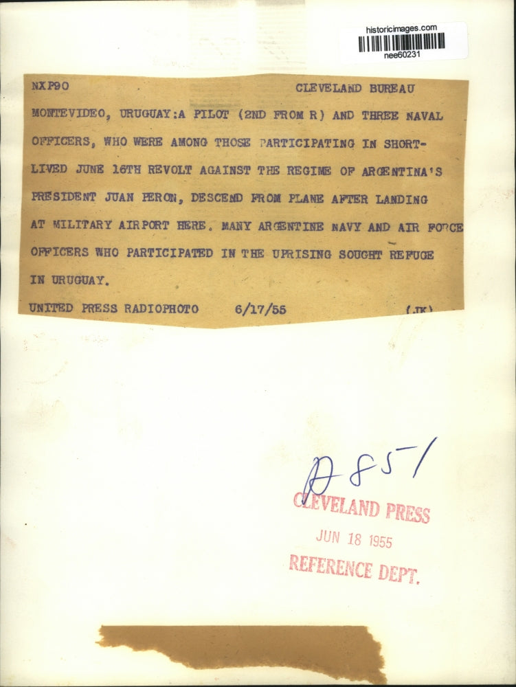 1955 Press Photo Pilot & Naval Officers in Argentina Revolt Against Joan Peron