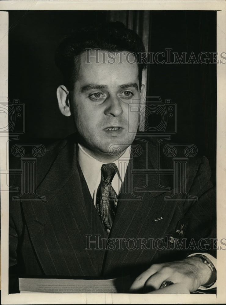 1947 Press Photo Robert D L'Heuruex Counsel Senate Banking Committee - nee60412