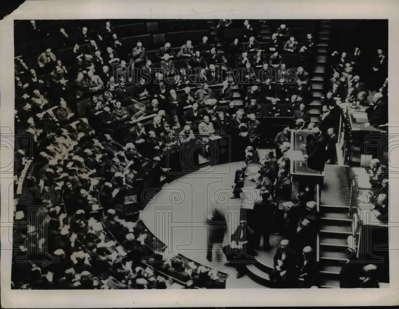 Load image into Gallery viewer, 1936 Press Photo Premier Albert Sarraut denouncing Hitlers peace offer
