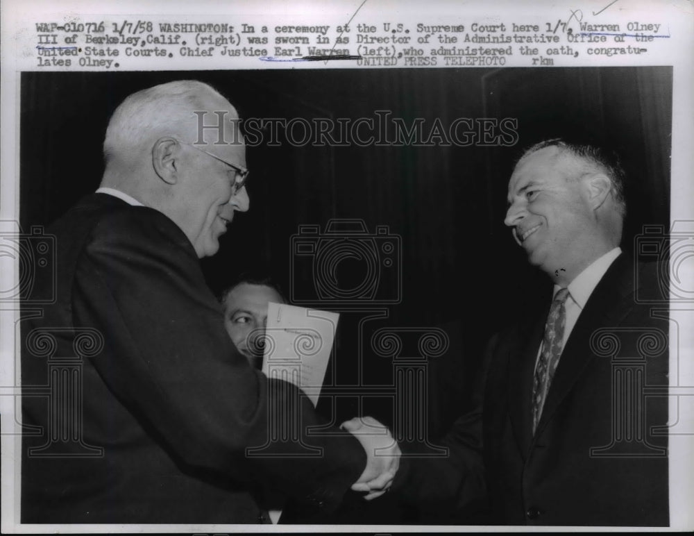 1958 Press Photo Washington -Warren Olney was sworn in by Chief Justice Warren.