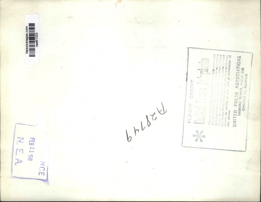 1958 Press Photo Washington -Warren Olney was sworn in by Chief Justice Warren.