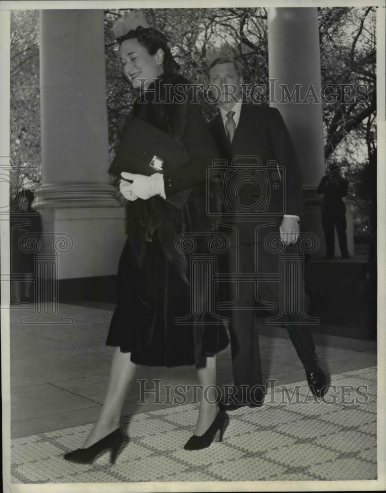 1941 Press Photo Washington Duke and Duchess of Winsor arrive at White House.