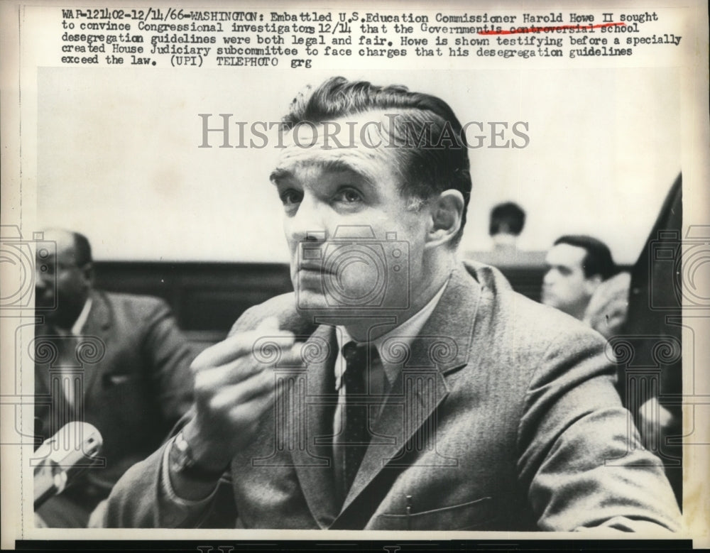 1966 Press Photo US Education Commissioner Harold Howe II - Historic Images