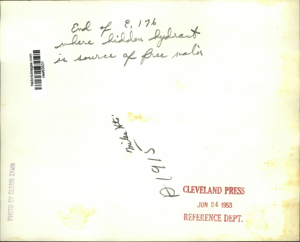 1953 Press Photo Place where hidden Hydrant is source at Miles Hts. - nee63531