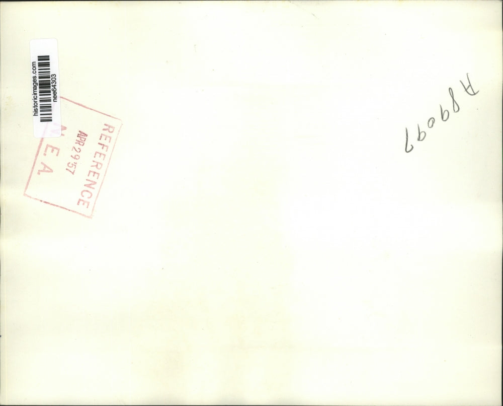 1957 Press Photo Mrs Doris Preist Chases Off Burglar in Columbia South Carolina