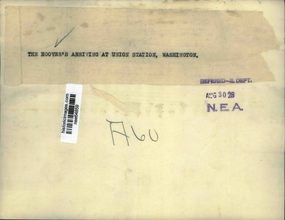 1928 Press Photo the Hoovers Arrive at Union Station Washington. - nee64859