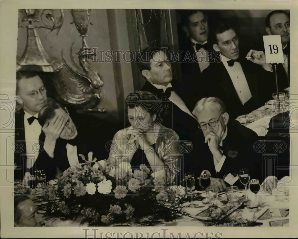 1939 Press Photo Cathedral Square Milan Italy Jackson Day D - nee65274
