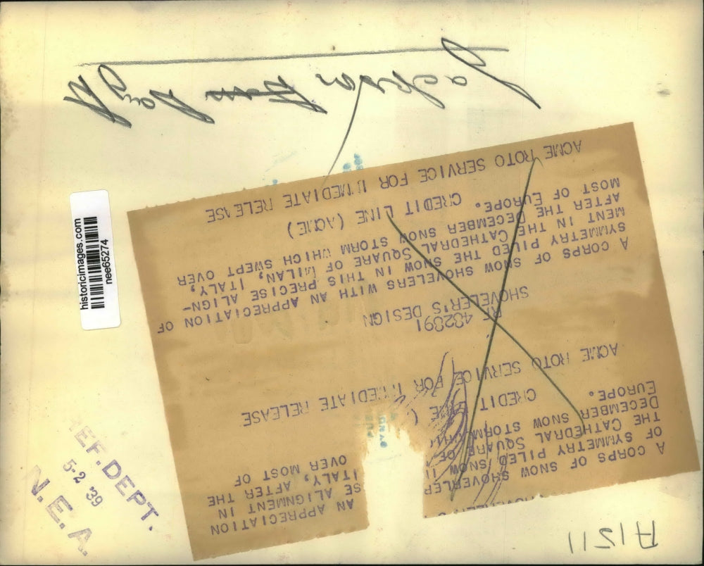 1939 Press Photo Cathedral Square Milan Italy Jackson Day D - nee65274