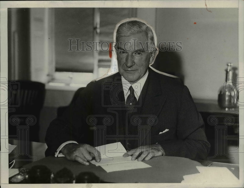 Load image into Gallery viewer, 1930 Press Photo Henry P. Fletcher Chairman U.S. Tariff Commission - nee66669
