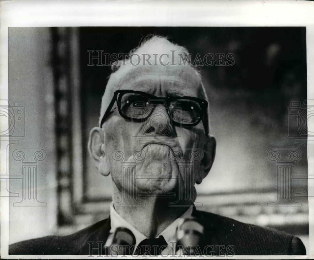 1969 Press Photo Washington Sen. George D Aiken during press conference