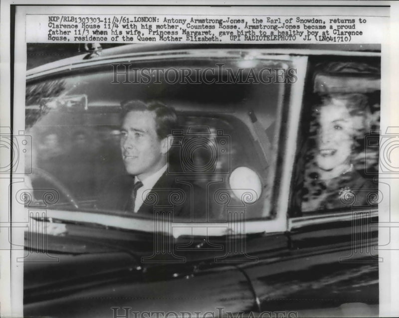 Load image into Gallery viewer, 1961 Press Photo London Antony Armstrong Jones, Earl of Snowdon - nee67028
