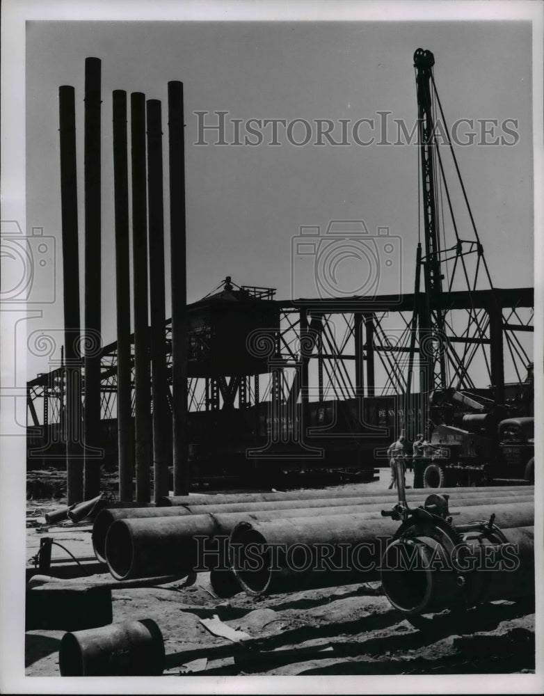 Load image into Gallery viewer, 1955 Press Photo Aitoga River Bridge fittings for new bridge - nee67053
