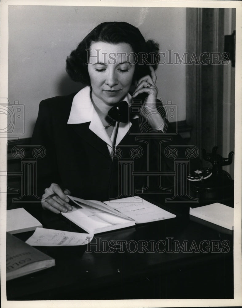 1945 Press Photo Jane Lausche