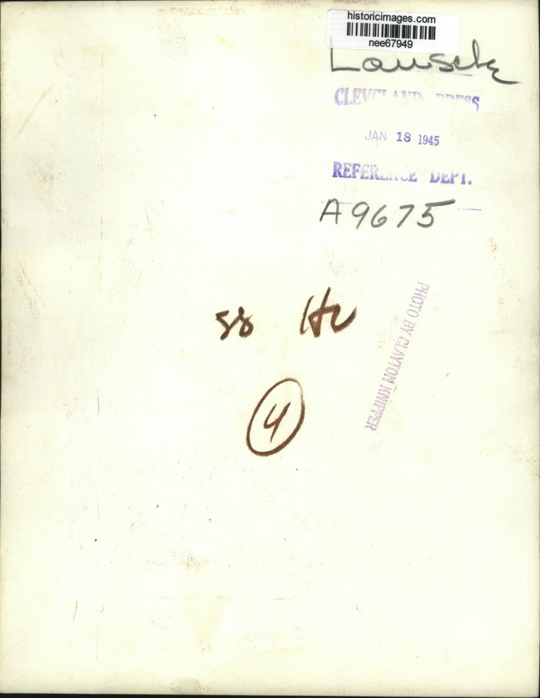 1945 Press Photo Jane Lausche in library