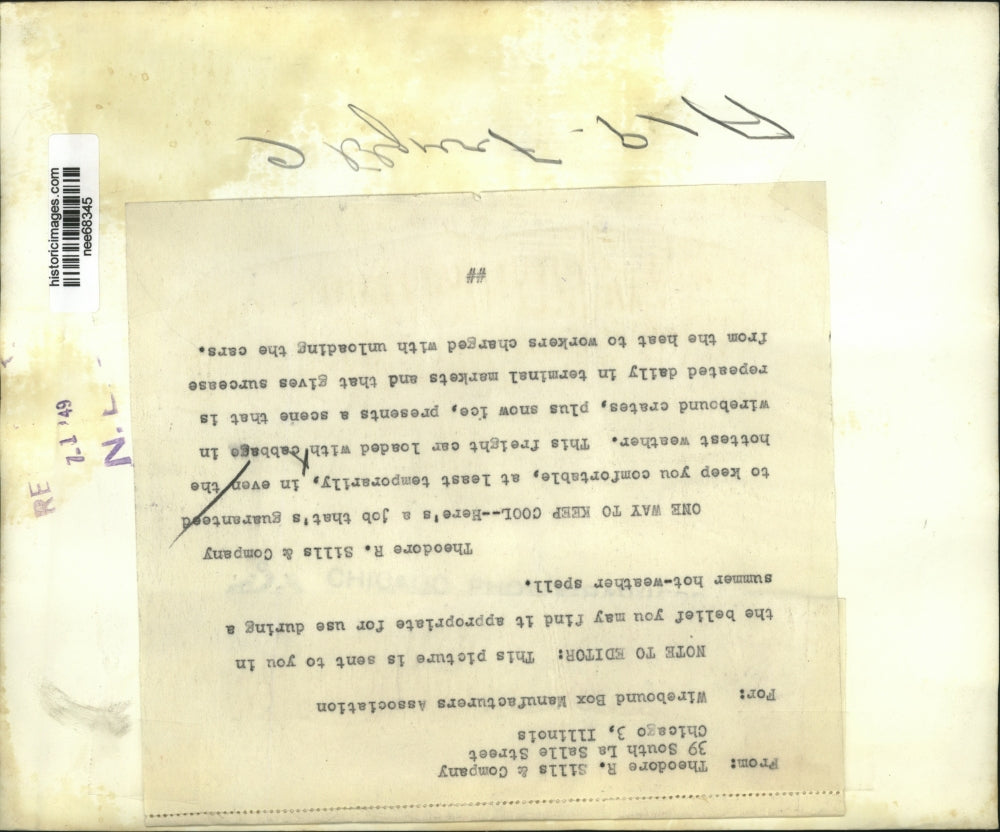 1949 Press Photo Freight Train Car Loaded with Wire-bound Cabbage & Ice