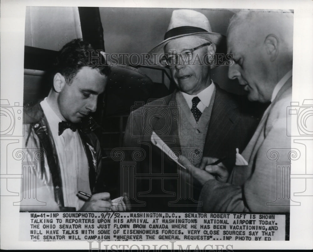 1952 Press Photo Sen.Robert Taft arrived at Washingston Natl. Airport.