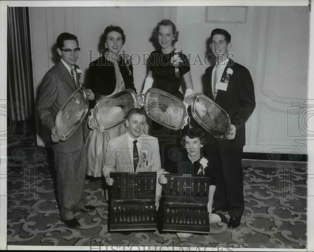 1957 Press Photo 4-H Achievement Program Contest Finalists Win Silverware