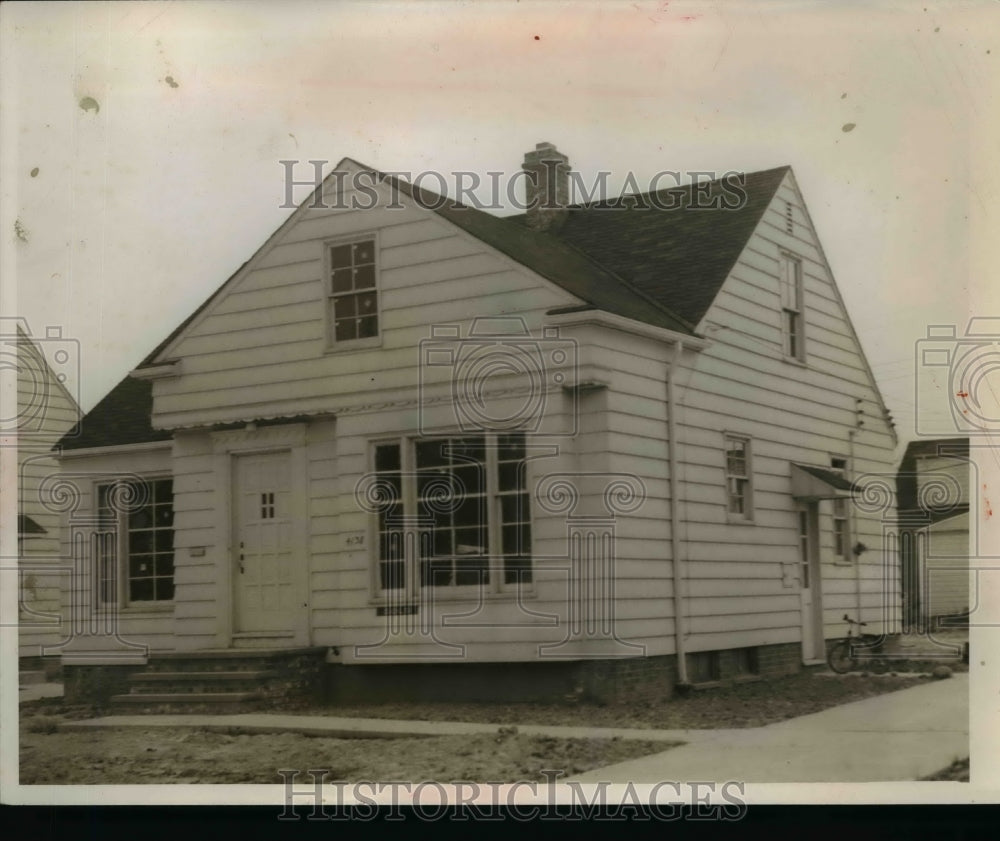1952 Press Photo Exterior of Bexley Road Home, Ohio - nee69198