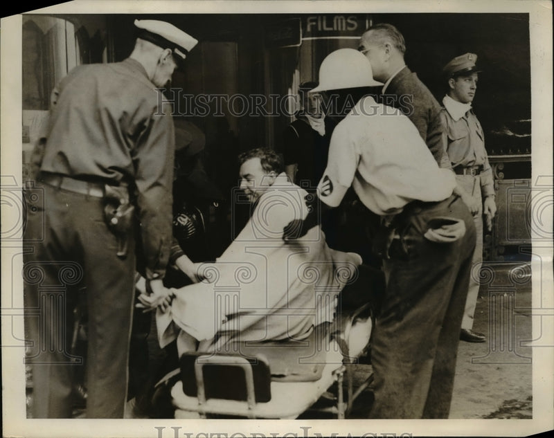 Load image into Gallery viewer, 1943 Press Photo Air Raid Warden RR Fire Philadelphia Railroad Station
