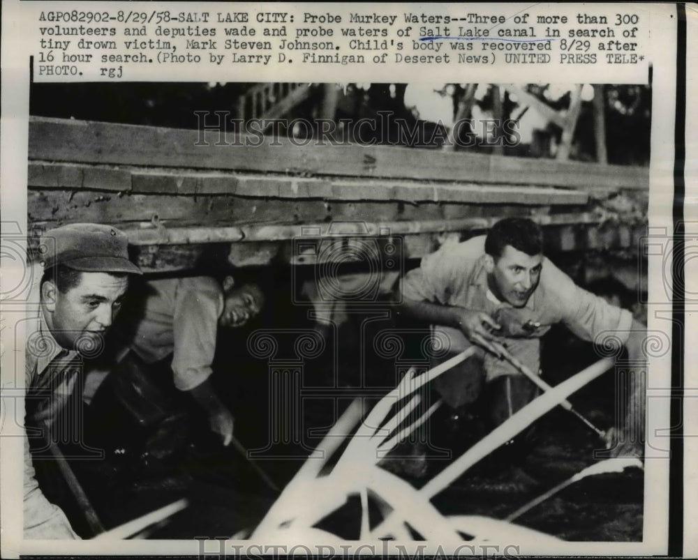 1958 Press Photo Salt Lake City three of more than 300 volunteers search for bod