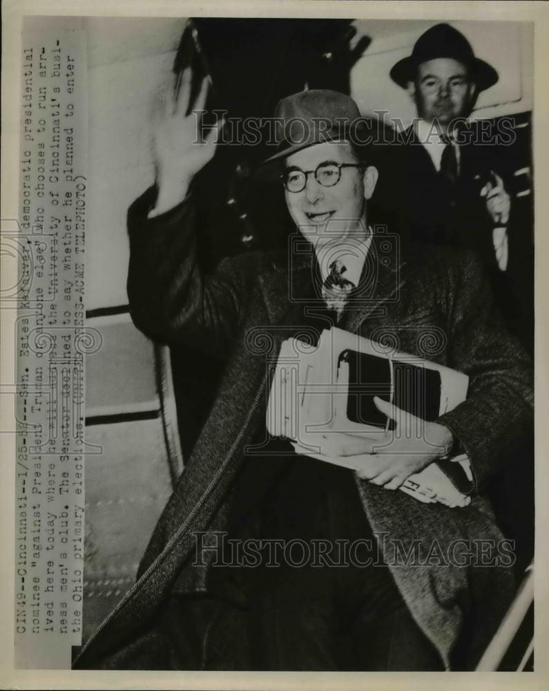 Load image into Gallery viewer, 1952 Press Photo Sen Estes Kefauver Democratic Presidential nominee
