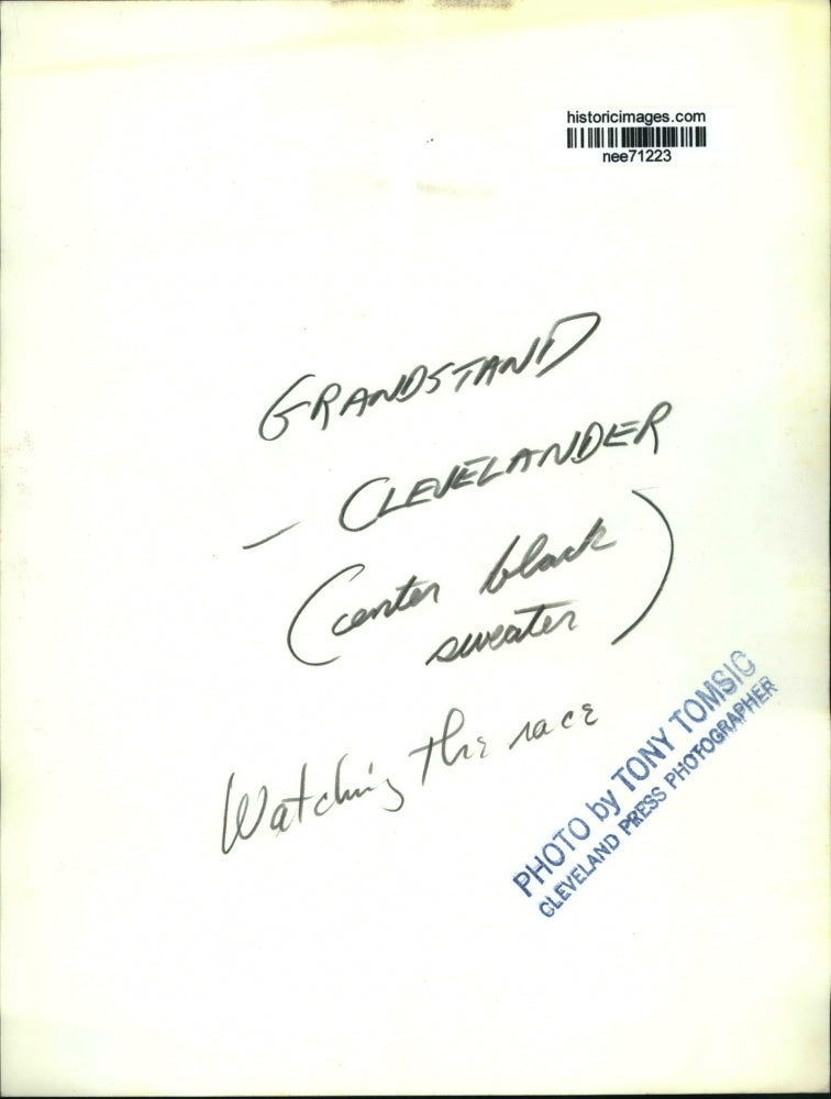 Press Photo Grandstand Clevelander watch the race