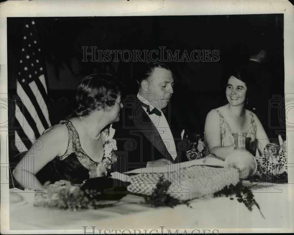 1931 Press Photo Edith Norse Rogers, Mrs Hanford Mcnider and Gov W Bruckner