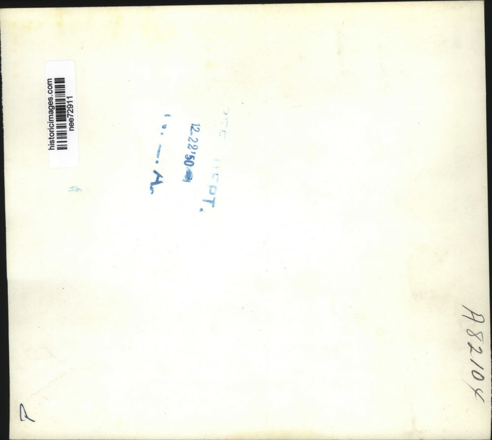 1950 Press Photo Santa made early visit to children who have Fibrocystic Disease