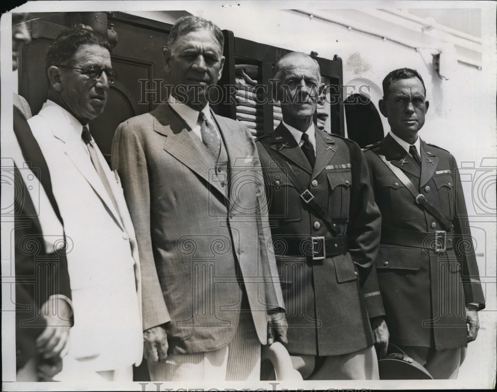 1934 Press Photo (L to R)Al Cohn, George Darn, H. Clofield greet Pres. Roosevelt