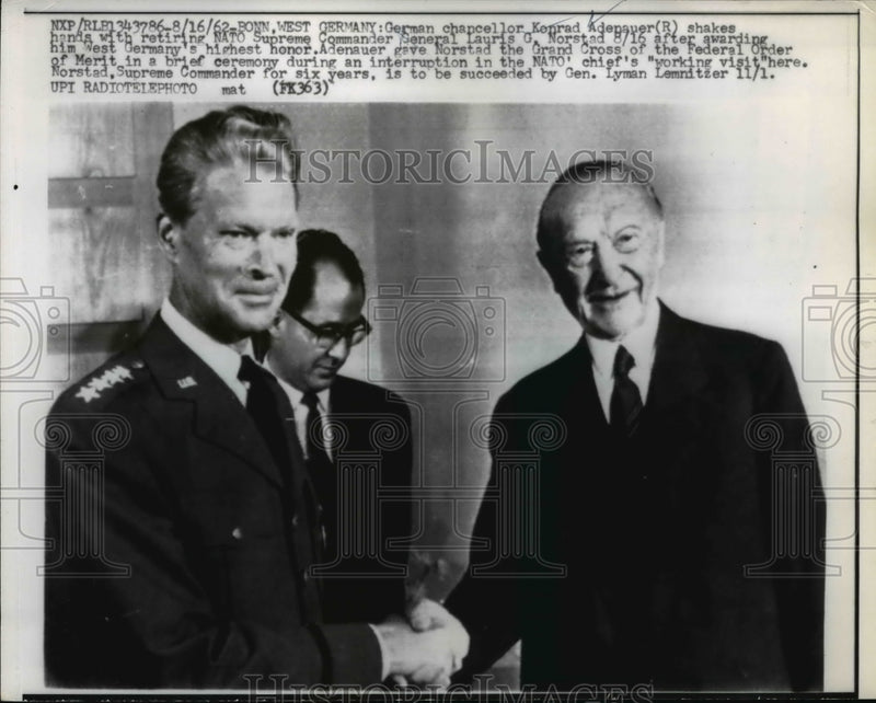 Load image into Gallery viewer, 1962 Press Photo German Chancellor Konrad Adepauer, Gen. Lauris G. norstad NATO

