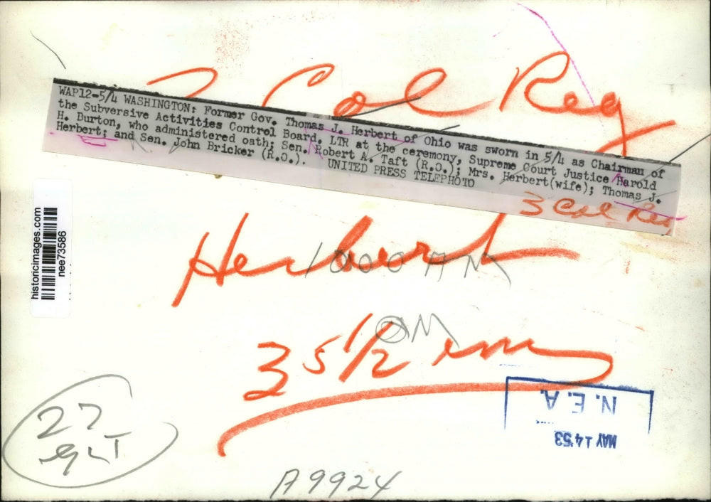 1953 Press Photo Washington Thomas J Herbert sworn in as Chairman - nee73586