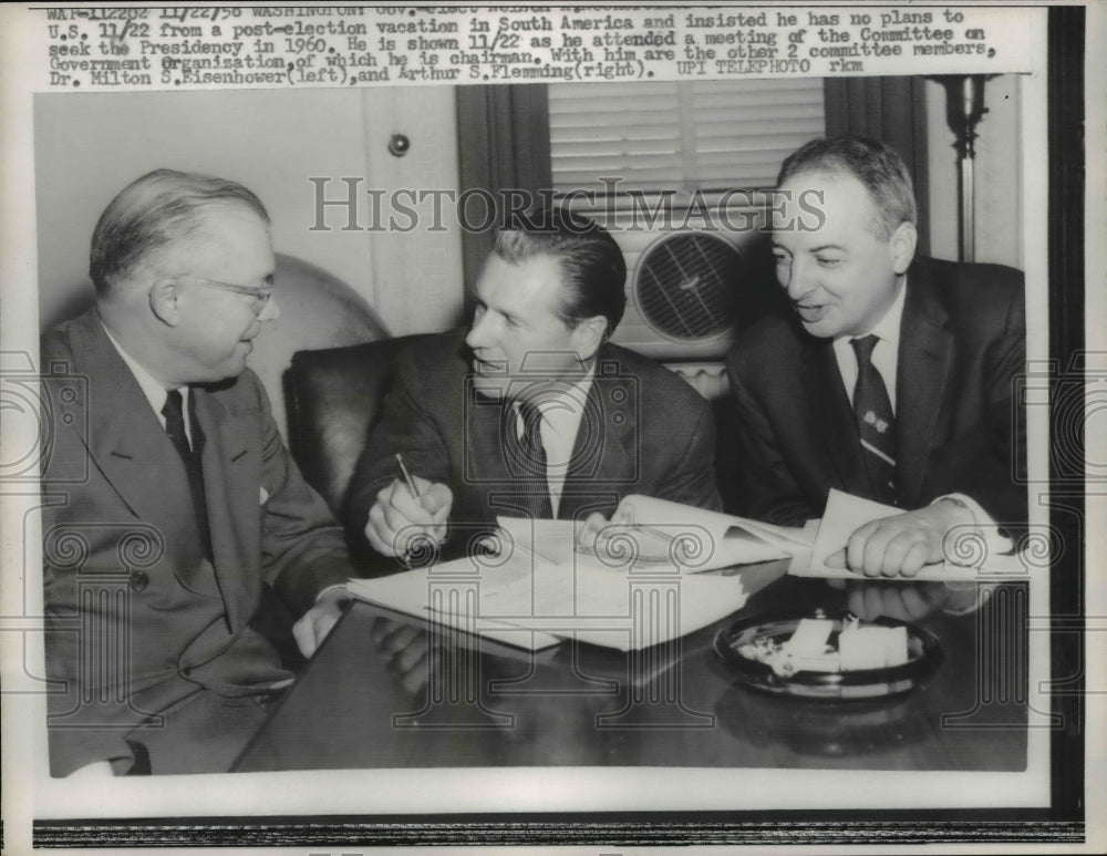 1956 Press Photo Gov.Nelson Rockefeller at Committee on Government Organization