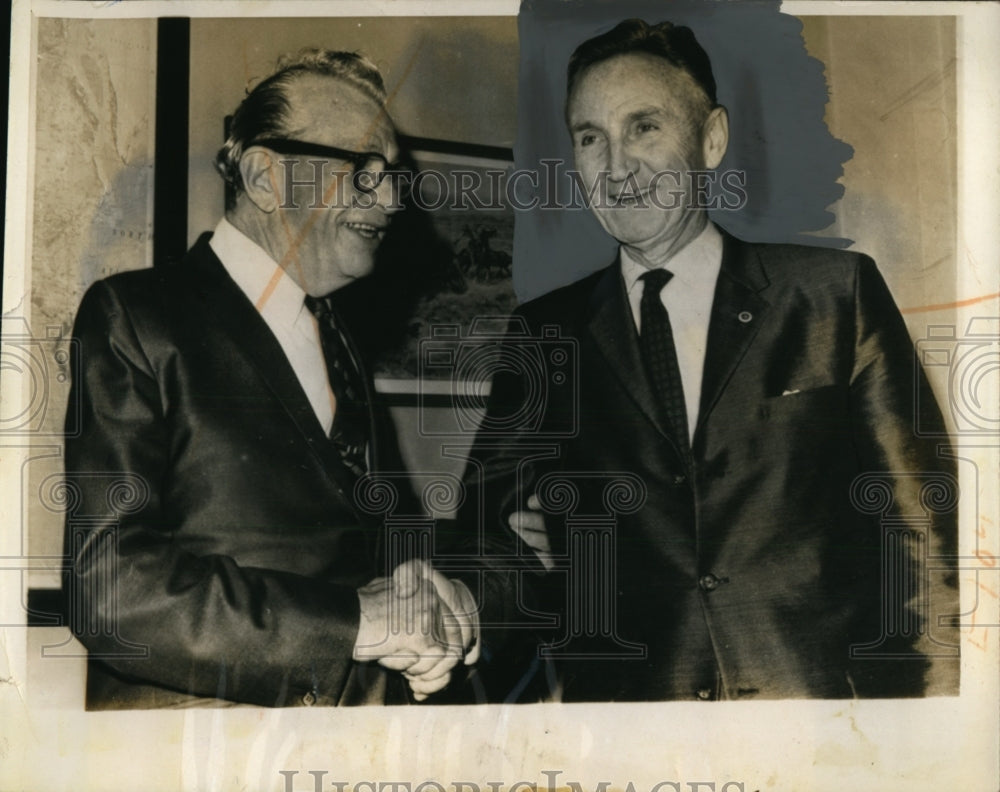 1966 Press Photo Senator Mike Mansfiled and Senator Everett Dirksen.