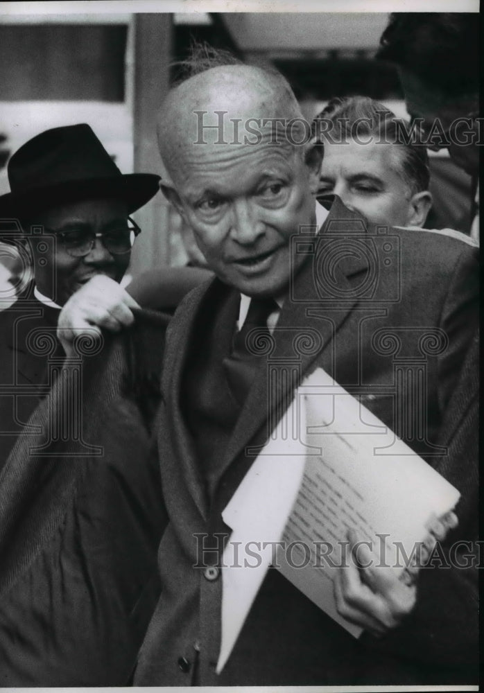 1960 Press Photo President Eisenhower at a function in Cleveland Ohio- Historic Images